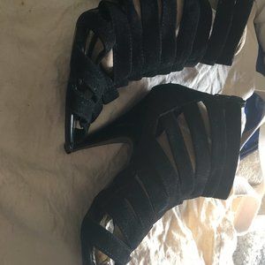 Shoes designed with straps